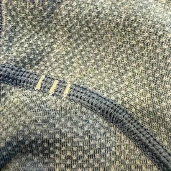 Lululemon men’s performance short sleeve tee sage green size small - Picture 8 of 9